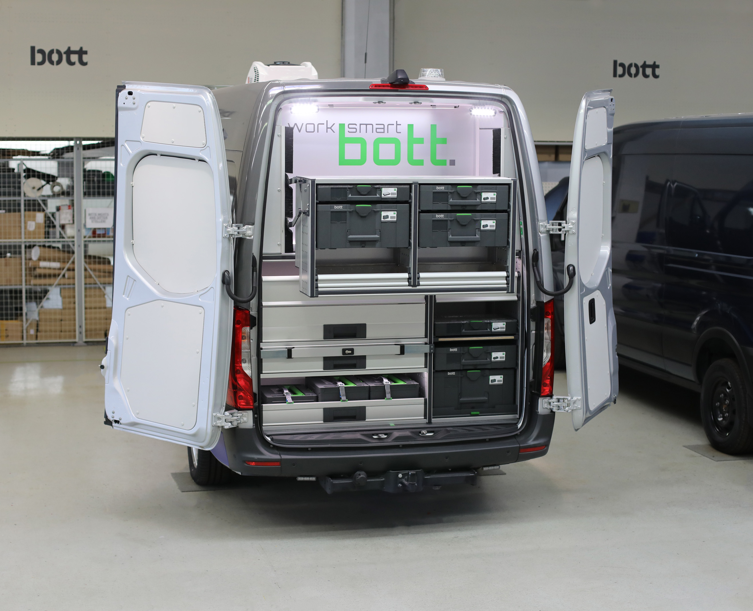 PM-IAA2022-6-Gailes-Amt-Mercedes-Benz-Sprinter-Heck.jpg